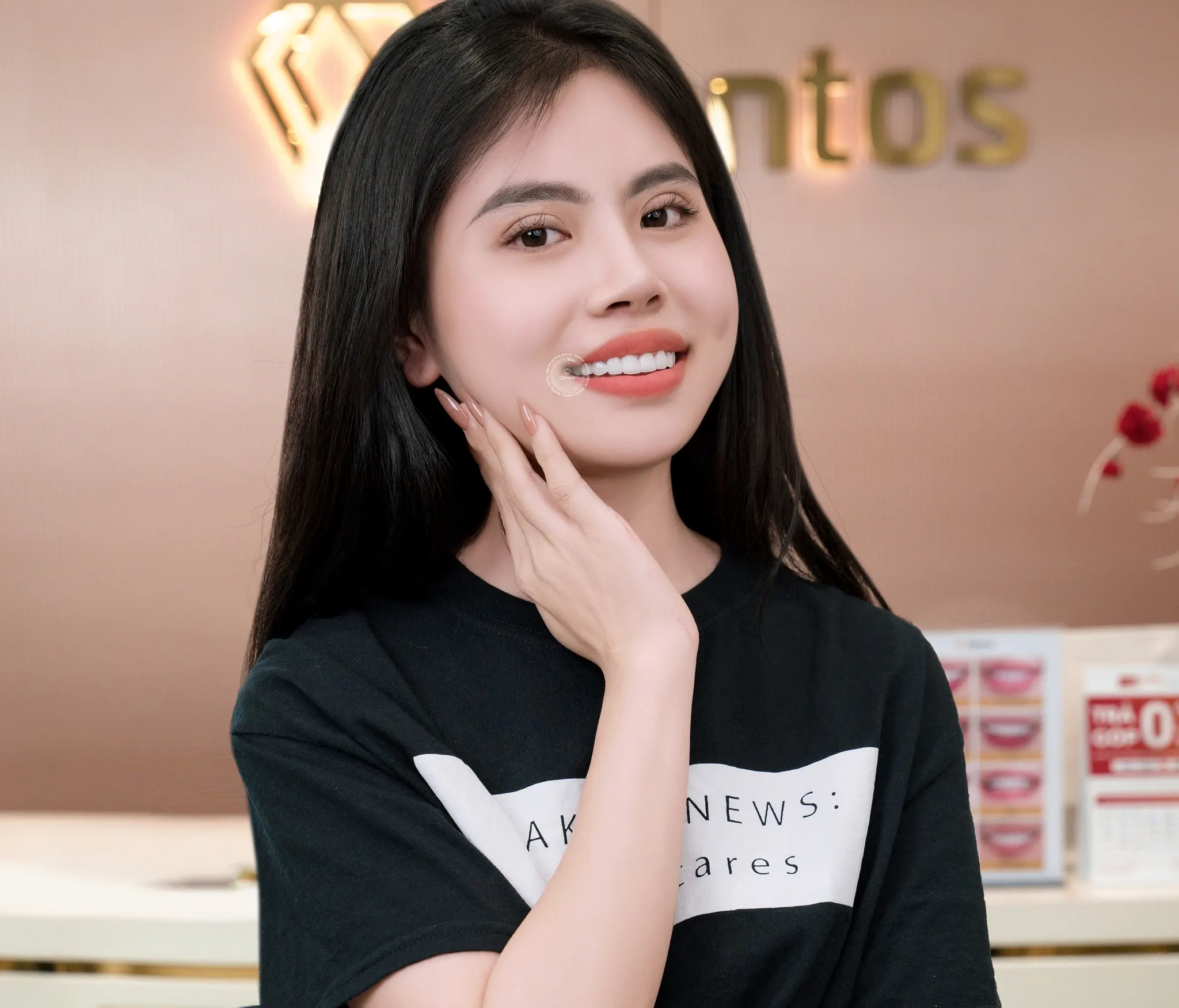 Bọc răng sứ và trồng răng sứ khác nhau thế nào?
