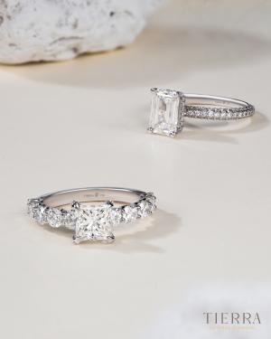 Nhẫn vàng trắng cầu hôn Tierra Diamond