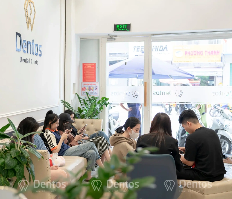 Tiêu chí quan trọng lựa chọn địa chỉ bọc răng sứ quận 8 uy tín